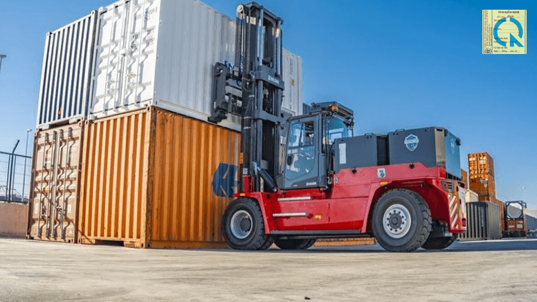 Động cơ xe nâng, minh họa ảnh hưởng của loại động cơ đến mức tiêu thụ dầu.