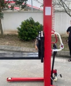 Xe nâng Nhật đã qua sử dụng từ KBC, nhập khẩu trực tiếp từ Nhật Bản, bền bỉ và phù hợp cho các nhà máy, khu công nghiệp tại Việt Nam