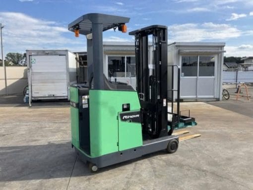 Xe nâng Nhật đã qua sử dụng, nhập khẩu trực tiếp từ Nhật Bản bởi KBC, chất lượng cao và phù hợp cho các khu công nghiệp tại Việt Nam