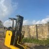 Xe nâng điện đứng lái Komatsu 1.3 tấn, tiết kiệm năng lượng, cơ động cao, dễ vận hành trong không gian hẹp.