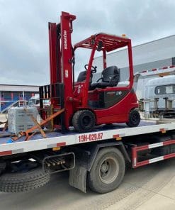 Xe nâng điện ngồi lái Komatsu 2 tấn, hiệu suất cao, tiết kiệm năng lượng, dễ dàng vận hành trong không gian hẹp.