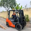 Xe nâng dầu Toyota 2.5 tấn model 8FD25, khung nâng V3000mm, động cơ Toyota 1DZ-III, nhập khẩu Nhật Bản nguyên bản, xe còn nguyên bản, chất lượng tốt.