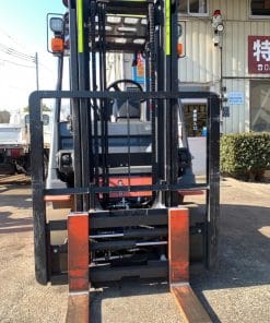 Xe nâng điện Toyota 2.5 tấn model 8FB25, khung nâng V3000 (3000mm, 2 tầng), lấy hàng trong container, bình điện 48V/320AH, xe còn nguyên bản, chất lượng tốt.