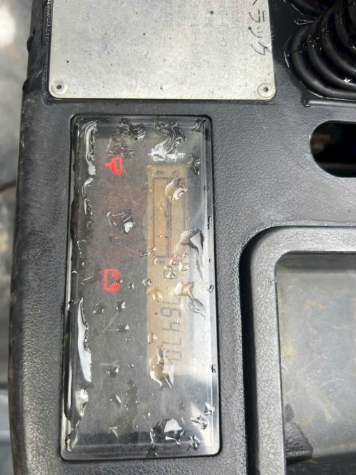 Toyota 8FD30 – xe nâng dầu 3 tấn đã qua sử dụng, động cơ Toyota 3Z mạnh mẽ, khung FV3000, chiều cao nâng 3m. Xe nhập khẩu từ Nhật Bản, do KBC cung cấp.