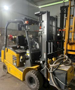 Xe nâng điện Komatsu FE25-1 2.5 tấn, khung nâng 5m, sản xuất 2019, nhập khẩu nguyên bản từ Nhật Bản, chất lượng cao, có dịch giá