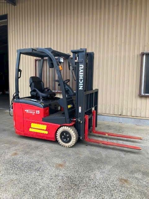 Xe nâng điện Nichiyu 1.5 tấn khung nâng 3m nhập khẩu Nhật Bản